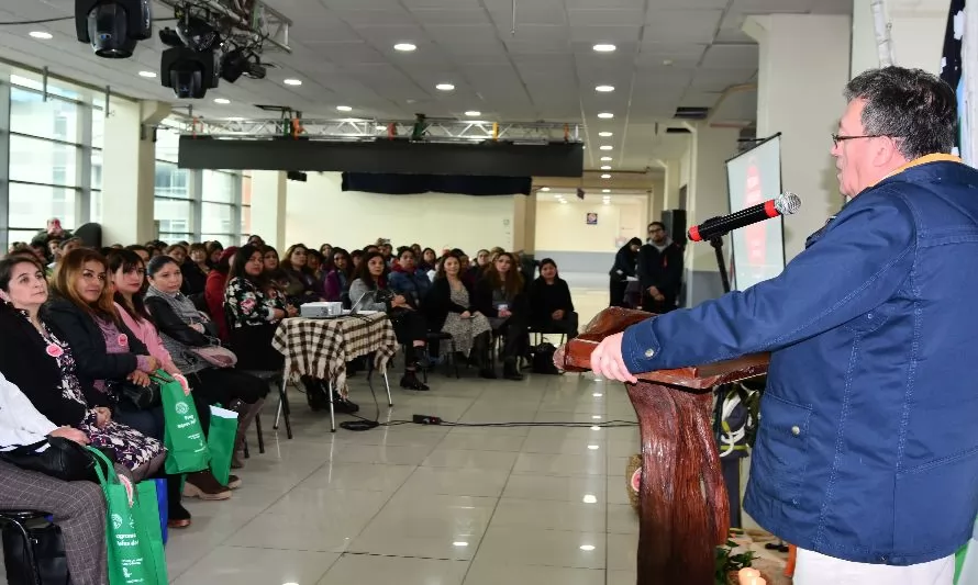 Emprendedoras de Puerto Montt comienzan nueva versión 
del Programa Mujeres Jefas de Hogar