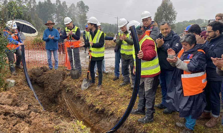 En Colonia 3 Puentes se iniciaron obras del nuevo sistema de agua potable rural que beneficiará a 200 familias del sector