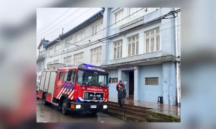 Así fue el operativo para rescatar a adolescente que cayó a foso de ascensor en Puerto Montt