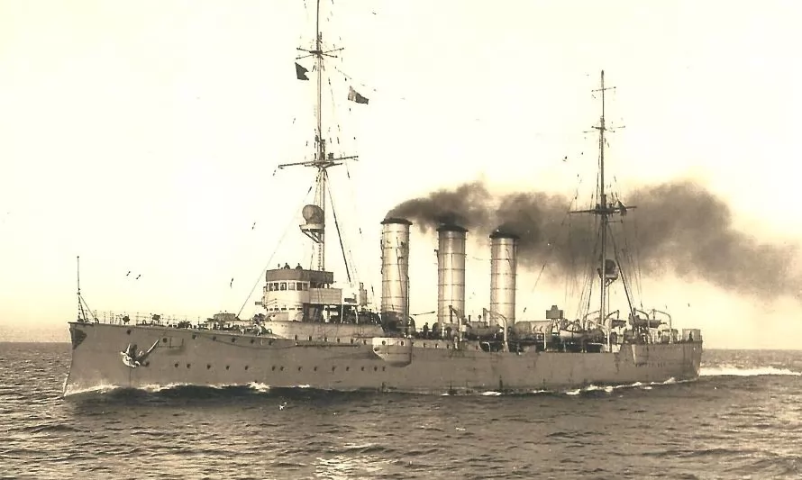 Campana del Crucero Dresden retornó al Museo Marítimo Naval