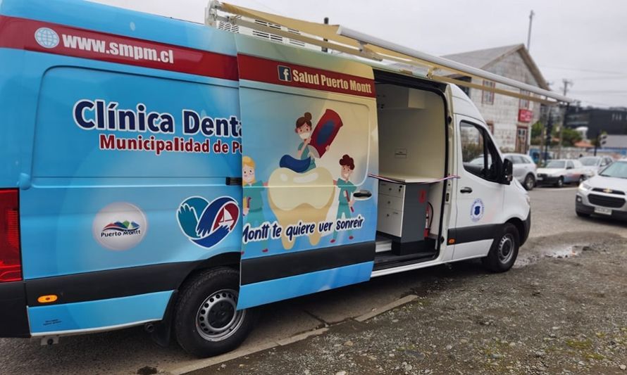 Municipalidad de Puerto Montt inaugura dos móviles dentales nuevos para la comuna
