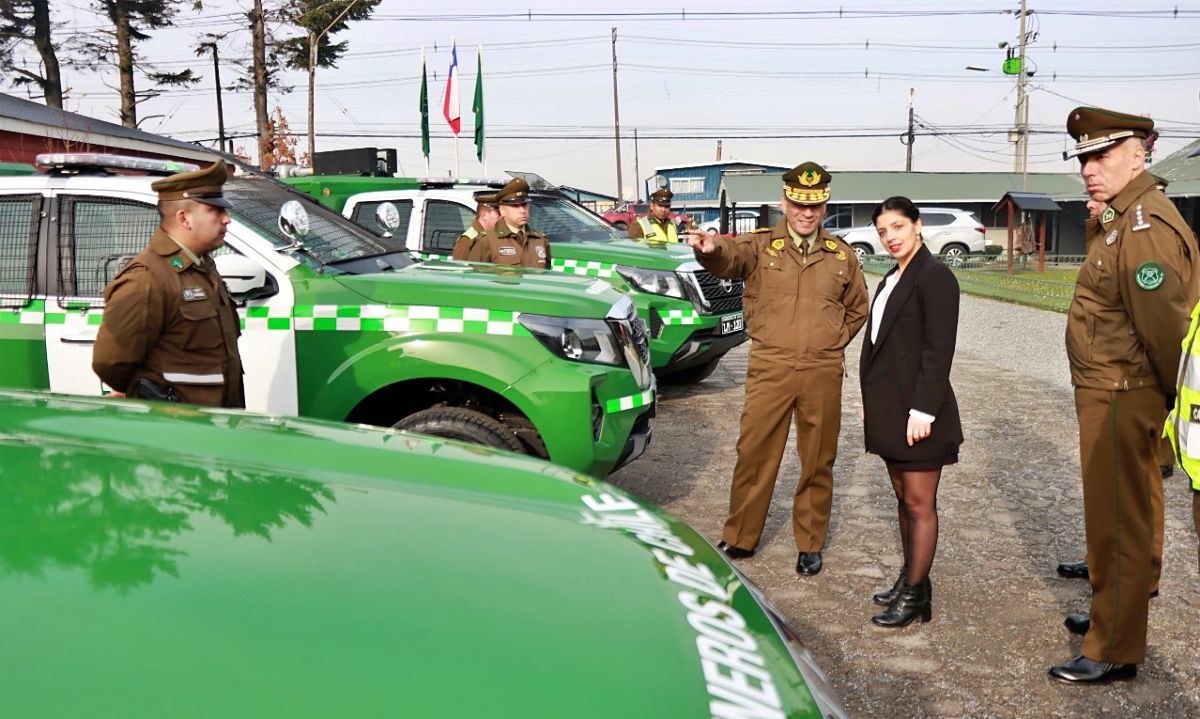 Carabineros recibe laboratorios móviles para peritajes e investigación de accidentes de tránsito