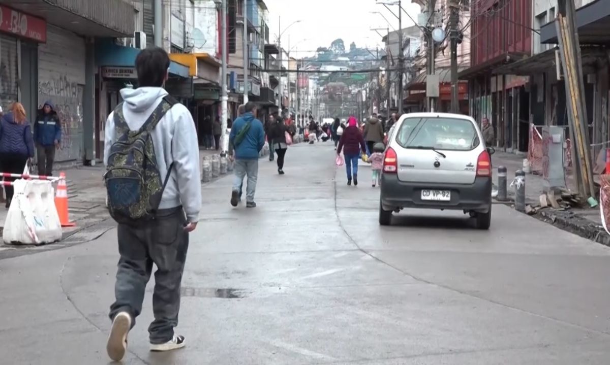 Molestia en el comercio porteño por nuevos retrasos en obras de calle Antonio Varas