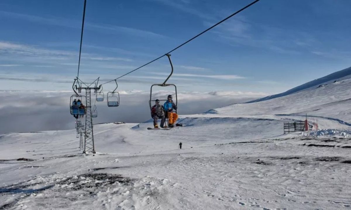  Evalúan mejoras para el acceso al volcán Osorno
