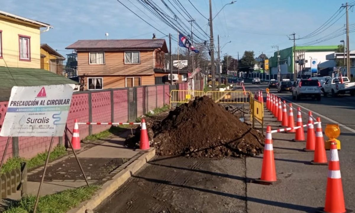 Región de Los Lagos: Trabajan en la renovación de más de
18.000 metros de redes de agua potable y alcantarillado